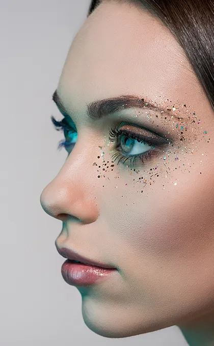 Glitter Makyaj Nasıl Yapılır?